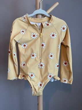 ⭐️⭐️PICK 5 / $20 Modern Moments Yellow Daisy Long Sleeve One-Piece Swimsuit 2T